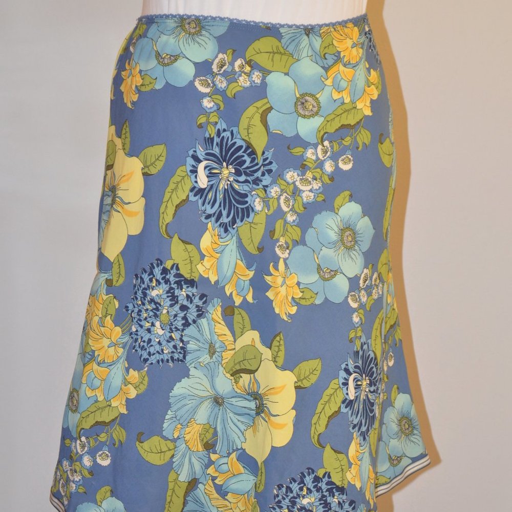 4/$20 Old Navy Rayon Skirt